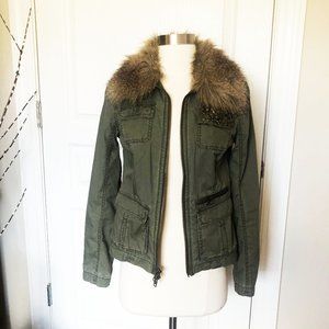 Green Cargo Jacket with Faux Fur / Express Woman's Winter Fall Coat